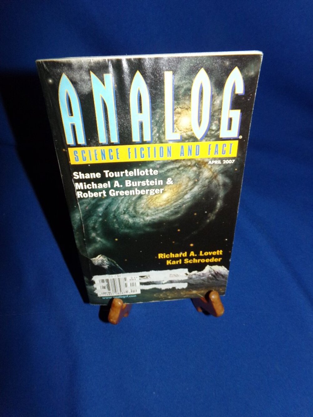 Vintage Analog Magazine: Science Fiction and Fact - April 2007